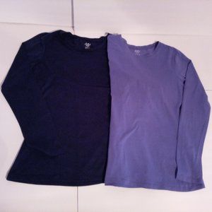 dots 2 pack long sleeve tees NWOT sz L Navy & Lavender